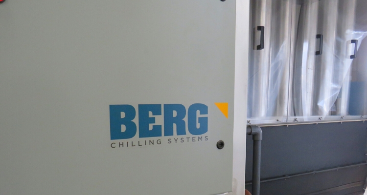 shell ice making solution to supply 10 US tons of seawater ice per day for a seafood supplier